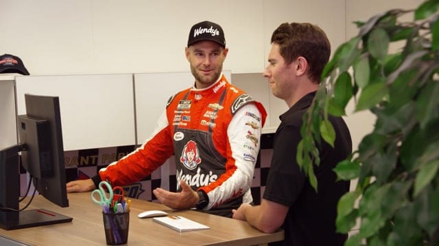 Wendy’s Shane Van Gisbergen Saucy Nuggs Social Promo