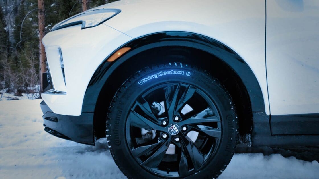 Continental Tire Viking Contact 8 Social Product Promo